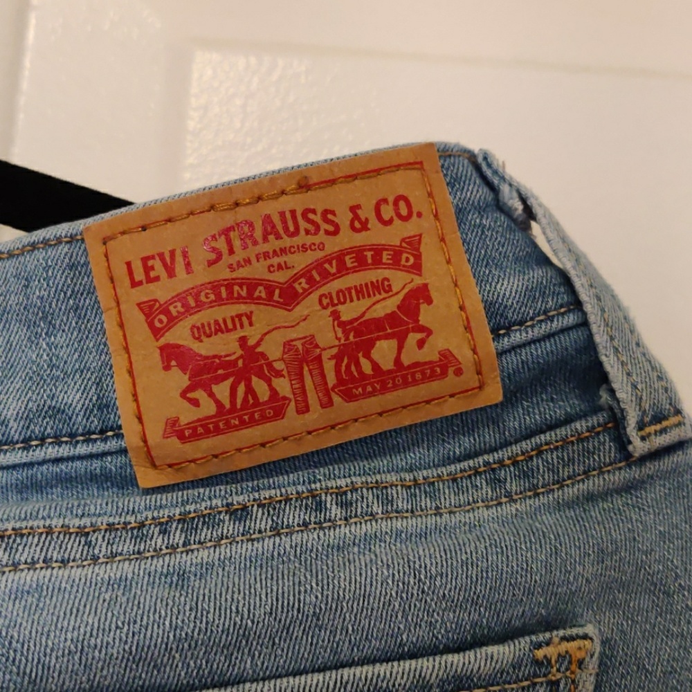 Levi skinny jeans - Picture 4 of 4